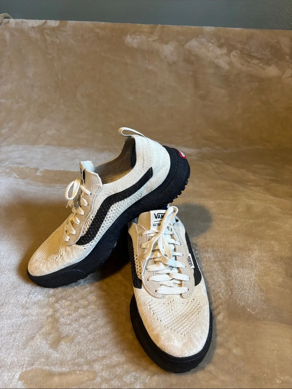 Vans Cream and Black Women’s Knit Lace-Up Athletic Sneakers